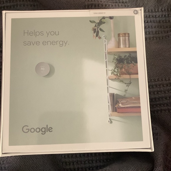 Google Nest Thermostat new in box - Picture 2 of 2